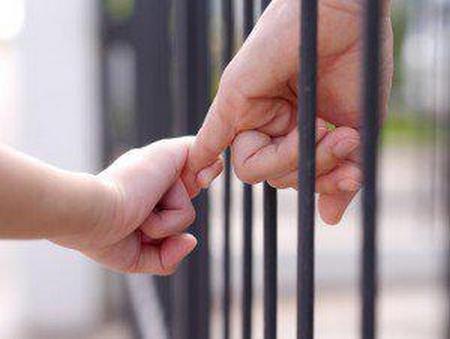 incarcerated-parents-300x226.jpg