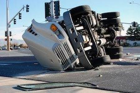 Lombard semi-truck accident lawyer